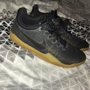 Kobe basketball shoes
